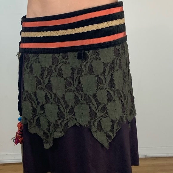 Handmade Renaissance skirt - Picture 3 of 9